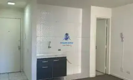 Edifício Cássia Tatiana - Studio à Venda no Centro de Curitiba – 1 Dormitório, 25 m², Condomínio com Lavanderia – R$ 199.000
