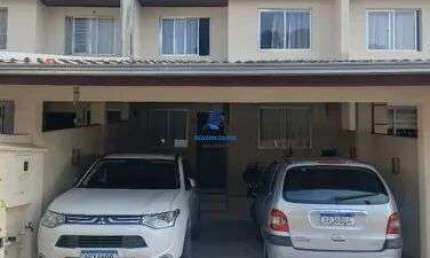 CONDOMINIO DE SOBRADOS LOCALIZADO NO BAIRRO SANTA CANDIDA - Sobrado à venda 3 quartos (1 suíte) com churrasqueira e 2 vagas no Conjunto Residencial, Santa Cândida, Curitiba – Financiável e aceita FGTS