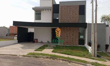 Casa com 3 suítes, 4 banheiros, garagem para 4 carros, à Venda no Condomínio Terras de São Francisco, Cajuru do Sul, Sorocaba/SP