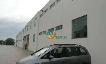 Galpão Industrial com área útil total de 1023,64 metros quadrados, com pé direito de 12m, para Locação na Avenida Liberdade, Iporanga, Sorocaba/SP