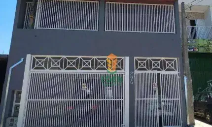 Casa com 3 quartos, sendo 1 suíte, 4 banheiros, garagem coberta, à Venda e Locação na Avenida Doutor José Caetano Graziosi, Wanel Ville, Sorocaba/SP