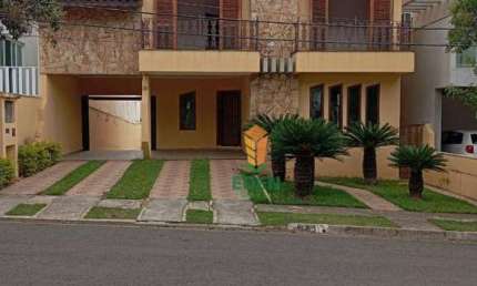 Casa com 3 suítes, 4 banheiros, garagem coberta para até 5 carros, para Locação no Condomínio Lago da Boa Vista, Alto da Boa Vista, Sorocaba/SP