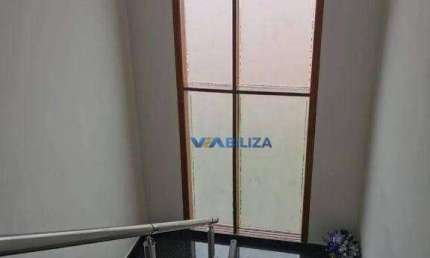 Casa com 4 dormitórios à venda, 220 m² por R$ 1.300.000 - Vila Galvão - Guarulhos/SP