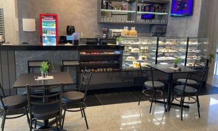 Sala comercial para alugar no Centro, Biguaçu  por R$ 3.500