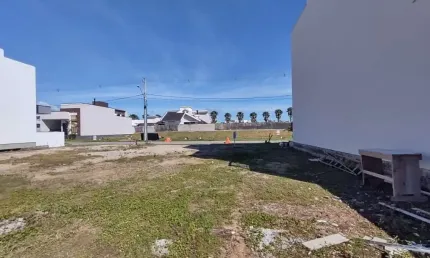 Terreno em condomínio fechado à venda em deltaville, biguaçu  por r$ 280.000