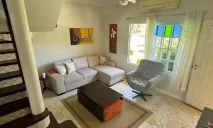 Casa em condomínio fechado com 3 quartos à venda na Praia de Palmas, Governador Celso Ramos  por R$ 2.000.000