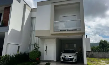 Casa em condomínio fechado com 3 quartos à venda em Deltaville, Biguaçu  por R$ 1.080.000