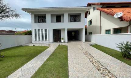 Casa com 3 quartos à venda na Praia João Rosa, Biguaçu  por R$ 1.170.000