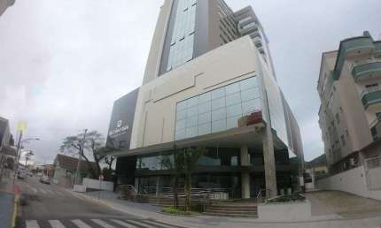 Sala comercial para alugar no Centro, Biguaçu  por R$ 3.600