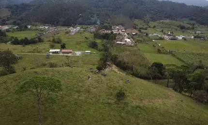Terreno à venda na Área Rural de Biguaçu, Biguaçu  por R$ 680.000