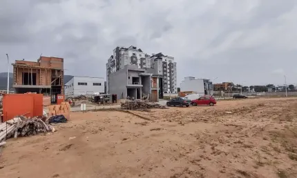 Terreno em condomínio fechado à venda em deltaville, biguaçu  por r$ 270.000