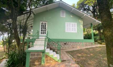 Casa com 2 quartos para alugar no Tijuquinhas (Guaporanga), Biguaçu  por R$ 2.300