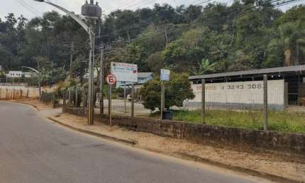 Terreno à venda em Fundos, Biguaçu  por R$ 1.500.000
