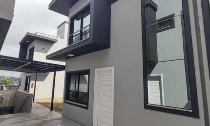 Casa com 3 quartos à venda em Vendaval, Biguaçu  por R$ 800.000