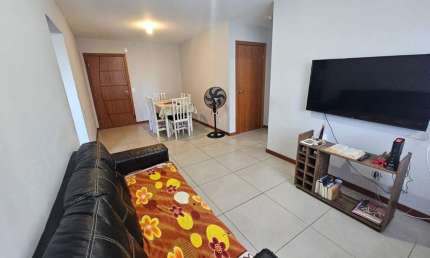 Apartamento com 2 quartos à venda em Fundos, Biguaçu  por R$ 380.000