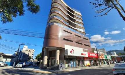 Apartamento com 3 quartos para alugar no Centro, Biguaçu  por R$ 2.600