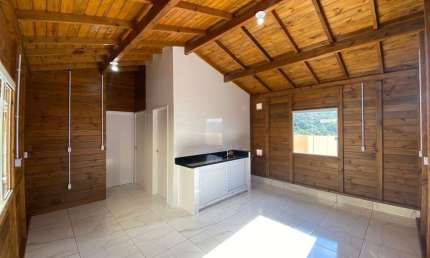 Casa com 2 quartos para alugar em Fundos, Biguaçu  por R$ 1.800