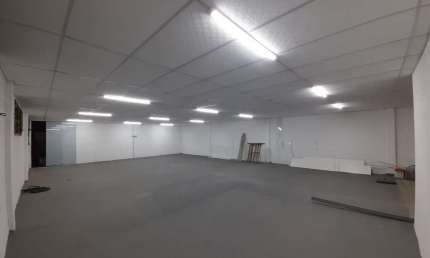 Sala comercial para alugar em Universitários, Biguaçu  por R$ 4.000