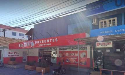 Sala comercial para alugar no Centro, Biguaçu  por R$ 19.000