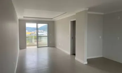 Apartamento com 3 quartos à venda no Centro, Biguaçu  por R$ 1.250.000