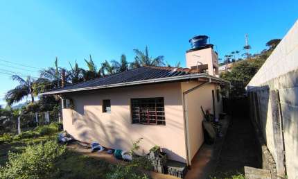 Casa com 4 quartos à venda no Jardim Janaina, Biguaçu  por R$ 980.000