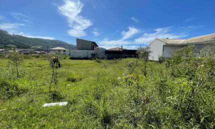 Terreno à venda em Fundos, Biguaçu 