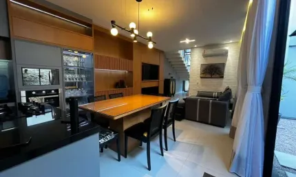 Casa em condomínio fechado com 3 quartos à venda em deltaville, biguaçu  por r$ 1.550.000