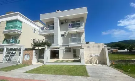Apartamento com 2 quartos à venda no Palmas do Arvoredo, Governador Celso Ramos  por R$ 689.000