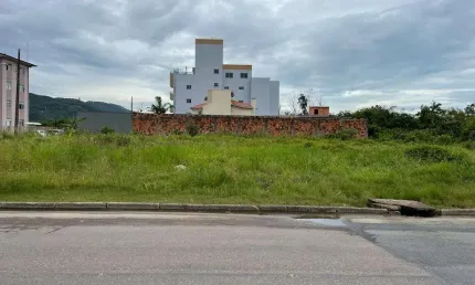 Terreno à venda no Centro, Biguaçu 
