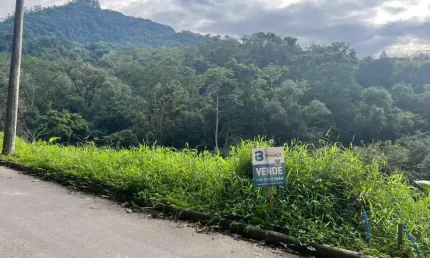 Terreno em condomínio fechado à venda no centro, antônio carlos  por r$ 114.800