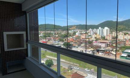 Cobertura com 4 quartos à venda na Praia João Rosa, Biguaçu  por R$ 920.000