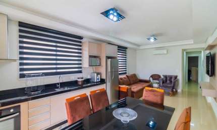 Apartamento com 3 quartos à venda na Praia de Palmas, Governador Celso Ramos  por R$ 900.000