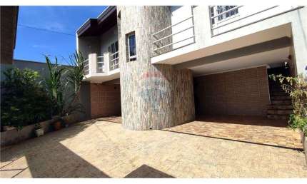 CASA DE ALTO PADRÃO A VENDA NO JARDIM SERRA DOURADA EM MOGI GUAÇU