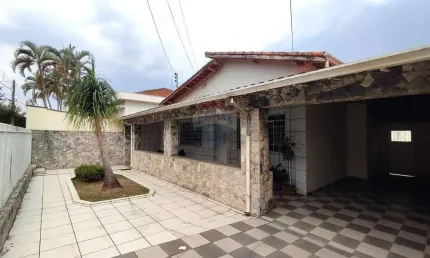 CASA/CLÍNICA À VENDA NO JD. ÁUREA EM MOGI MIRIM/SP. $ 350.000,00
