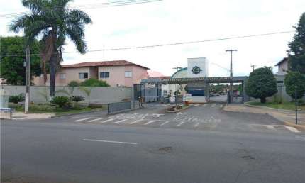 Apartamento com 2 quartos para alugar na Avenida Pedro Botesi, 2555, Jardim Scomparim, Mogi Mirim
