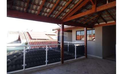 Casa com 3 quartos à venda no Loteamento Popular Istor Luppi, Itapira 