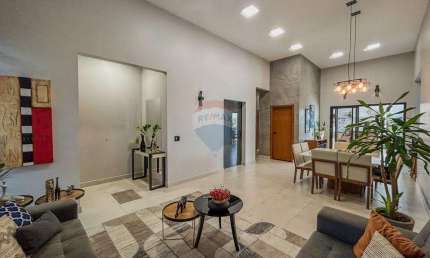 Casa Terrea a venda com 220,33m² no Condomio Portal do lago, Mogi Mirim