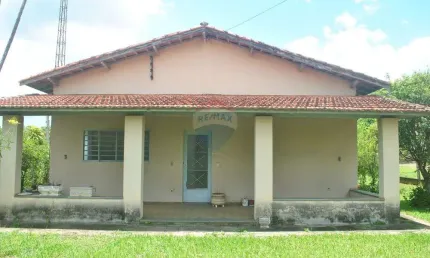 Sítio para plantio ou pastagem animal com casa para morar.