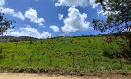 TERRENO BAIRRO DAS 3 BARRAS EM SERRA NEGRA -S.P com 1.212 M2- oportunidade