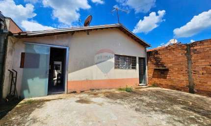 Casa com 3 quartos à venda no José Tonolli, Itapira 