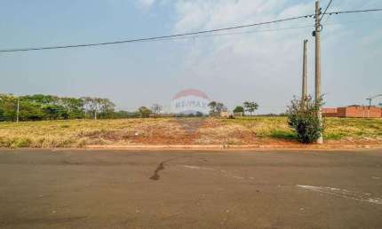Terreno no Murayama IV, com 381m² por apenas R$219.900,00