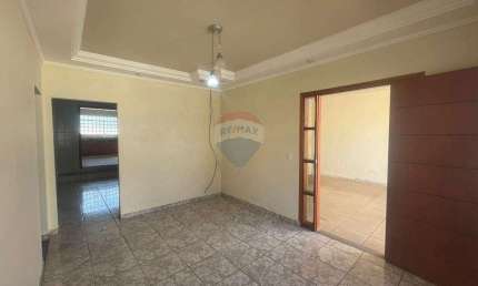 Casa para Locação, 3 dormitórios, sendo 1 suíte, no jd Serra Dourada, Mogi Guaçu!