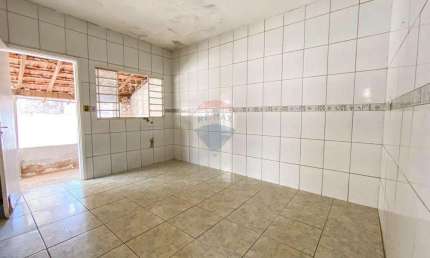 Casa A Venda em Mogi Mirim - Jardim do Lago - AT: 300m² / AC: 149m² - 3 Quartos - INVESTIMENTO R$ 150.000,00. IDEAL PARA REFORMA E VALORIZAÇÃO.
