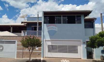 Casa com 4 quartos à venda na Rua Carmem Zafra Garcia Puertas, 484, Centro, Conchal