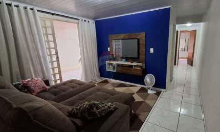 Charmosa Casa à Venda em Mogi Mirim - Oportunidade!