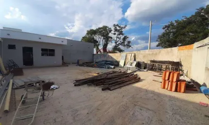 Barracão Comercial para Venda no bairro Parque das Laranjeiras em Mogi Mirim,SP - AT:  304m² – Investimento R$ 370.000,00