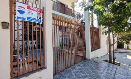 Casa sobrado com salão Comercial em Jaguariúna, Bairro Nova Jaguariúna, por R$ 495.000,00
