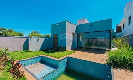 Casa Condomínio Alvorada 3 suítes com área de lazer e piscina