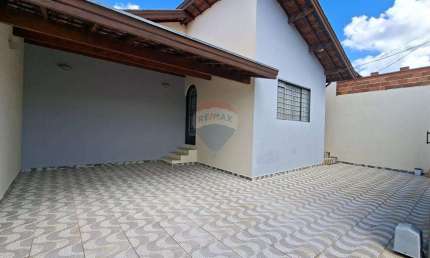 Casa à venda com 3 quartos e 2 suítes no bairro Jardim Inocoop na cidade de Mogi Mirim - AC: 123m² - Investimento R$ 380.000,00
