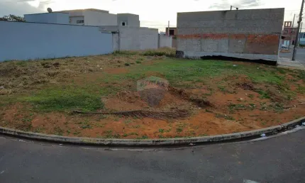 'Terreno à venda no Jardim Imperial, c/ 202,62 m² e totalmente plano e de esquina em Mogi Guaçu -SP